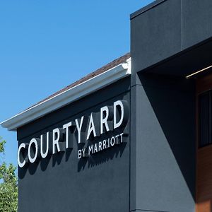 Courtyard By Marriott Pensacola